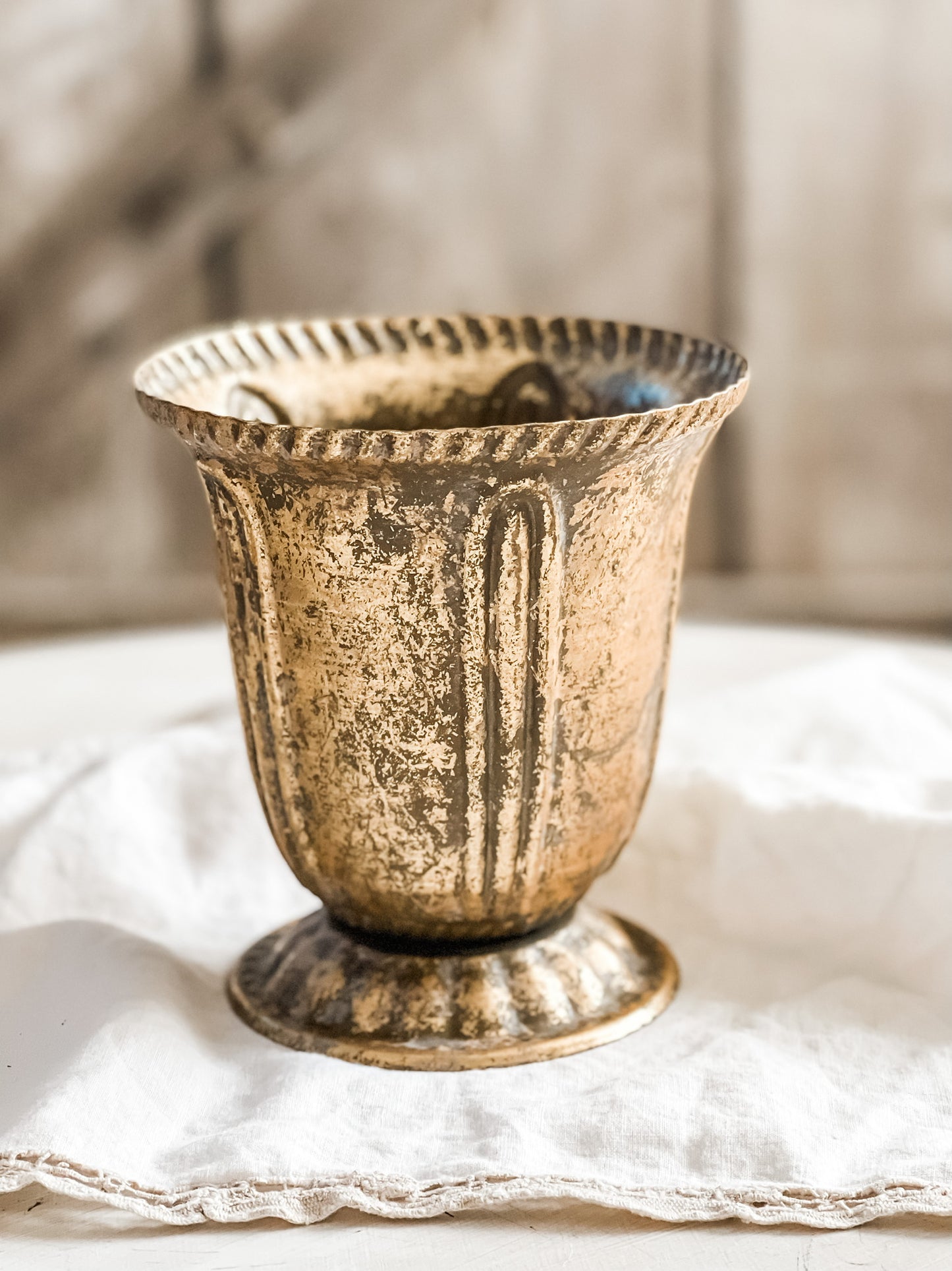 Antoinette Gold Vase